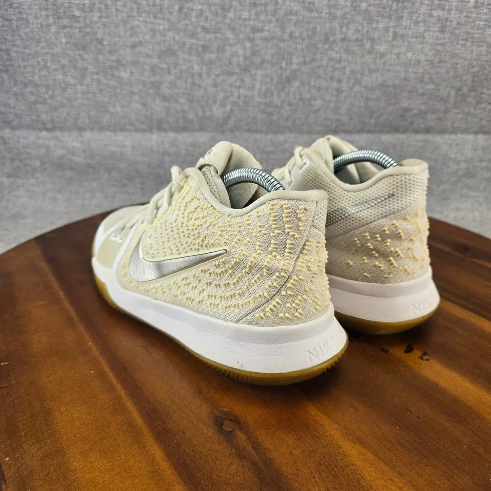 Nike kyrie ivory